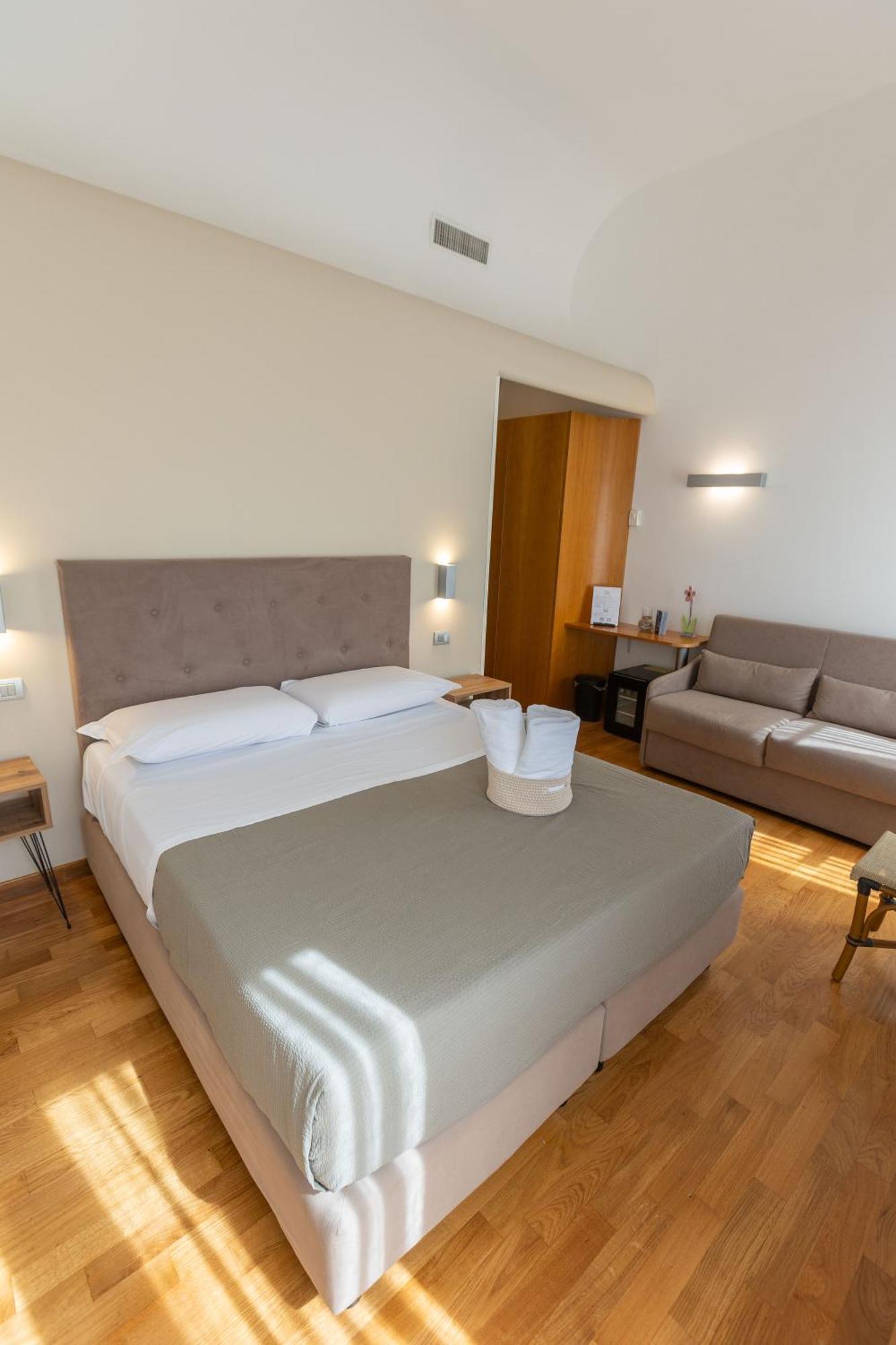 Lungomare Suite & Spa Nápoles Exterior foto